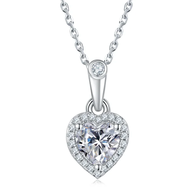 1–2 ct Heart Elevated Diamond Necklace