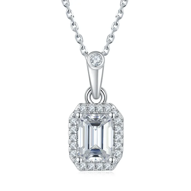 1–2 ct Rectangular Elevated Diamond Necklace