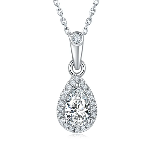 1–2 ct Pear Elevated Diamond Necklace